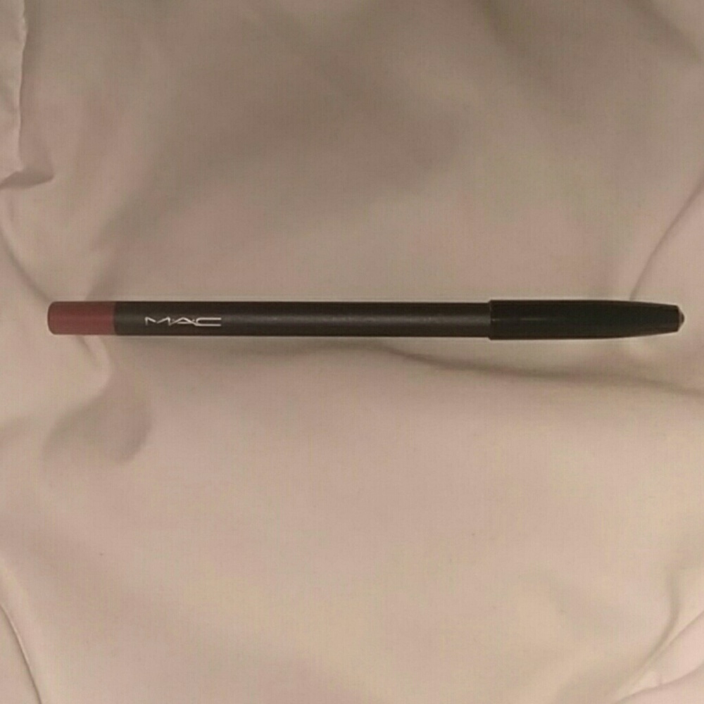 Mac Cultured Pro Longwear Lip Pencil